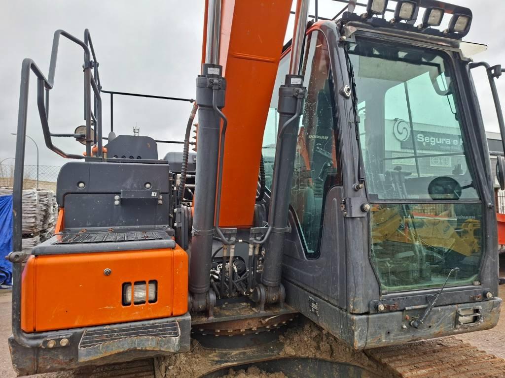 Doosan DX 140 LC-5 Excavadoras de cadenas