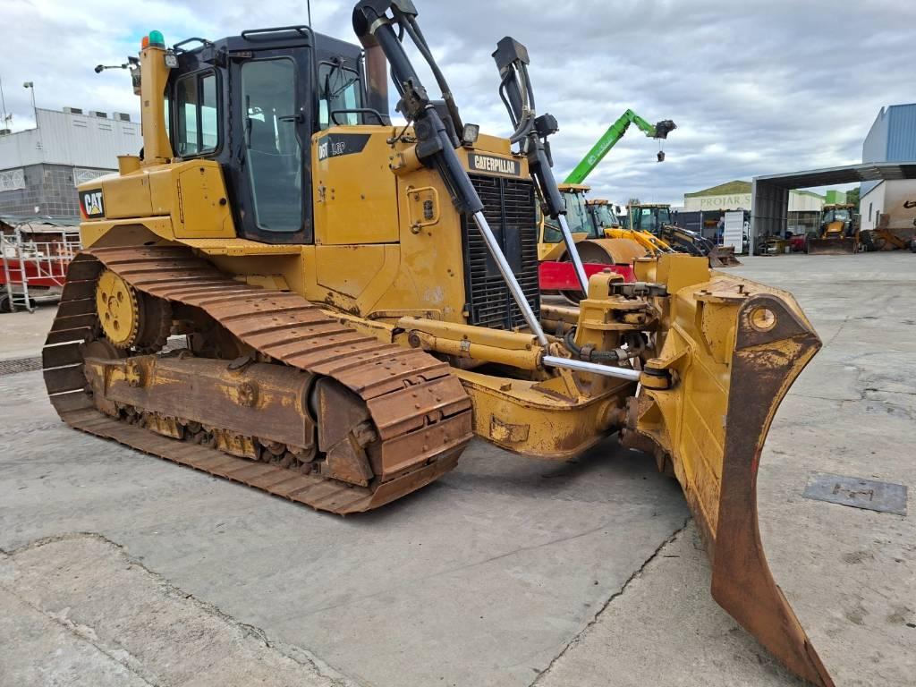 CAT D 6 T LGP Buldozer sobre oruga
