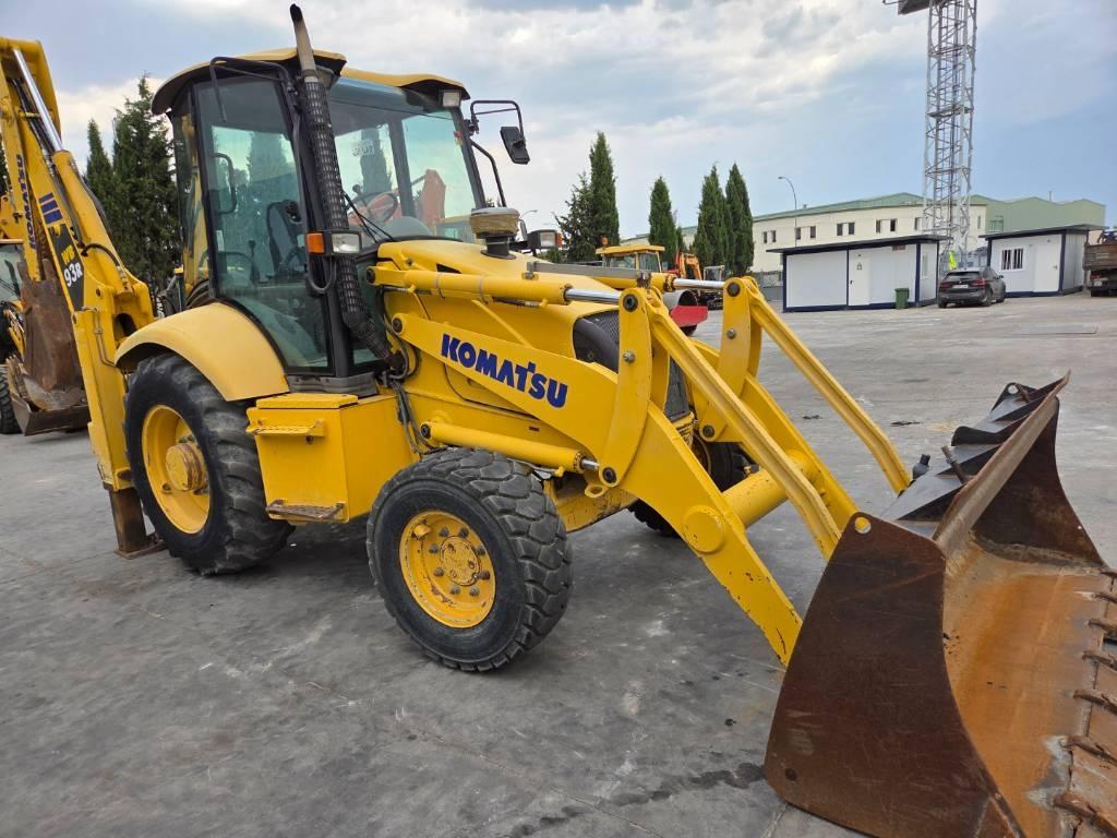 Komatsu WB 93 R-2 Retrocargadoras