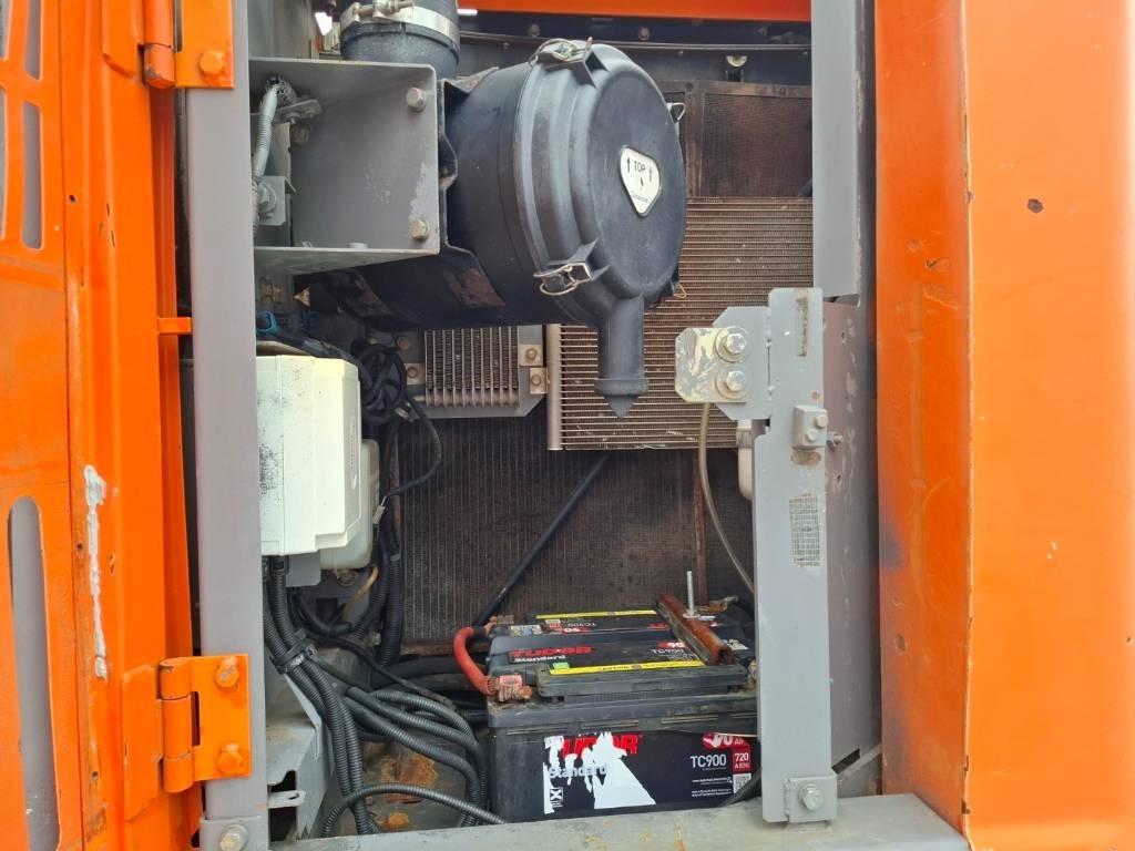 Hitachi ZX 225 US LC-3 Excavadoras de cadenas