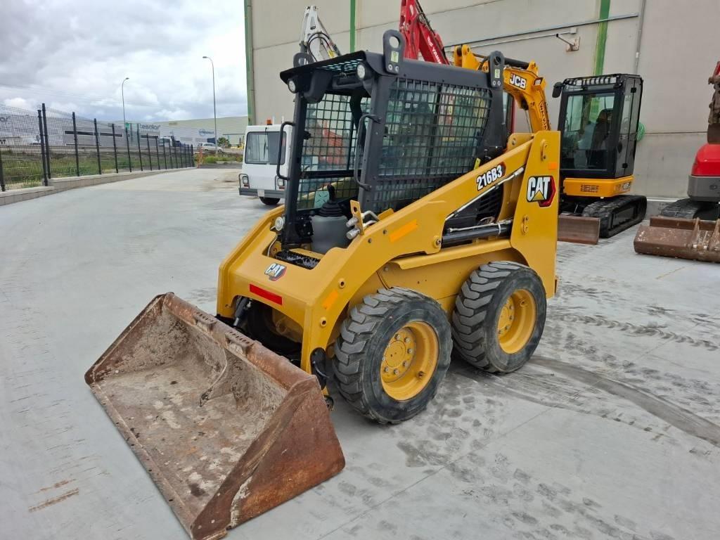 CAT 216 B 3 Palas cargadoras