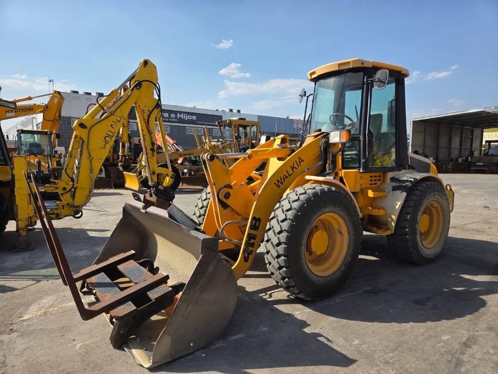 JCB 411 ZX Cargadoras sobre ruedas